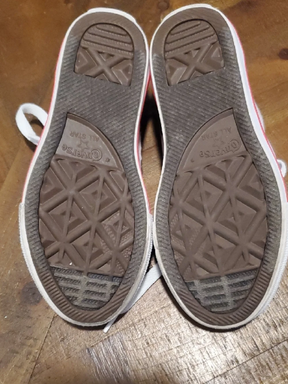 Converse Kids Pink Low Top Sneakers with Red Stripe